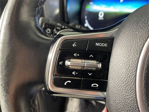 Certified 2023 Kia Sorento SX Prestige image 14