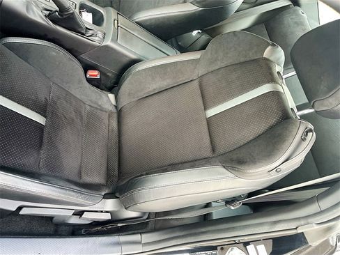 Used 2025 Toyota GR86 Premium image 18