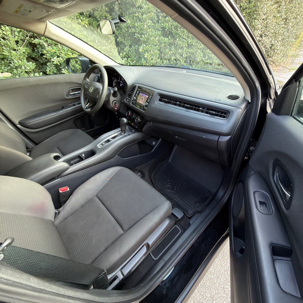 Used 2019 Honda HR-V LX image 19