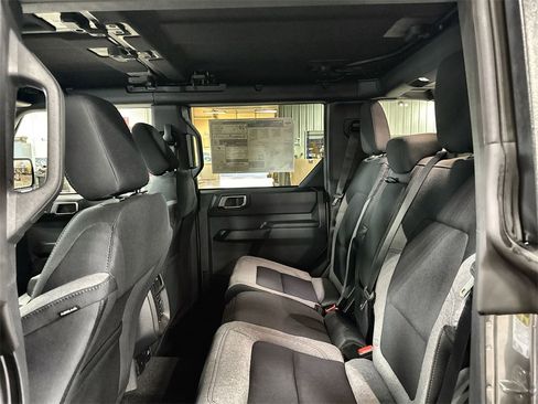 New 2025 Ford Bronco Big Bend image 25