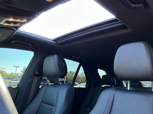 Used 2022 Mercedes-Benz GLE 350 4MATIC image 33