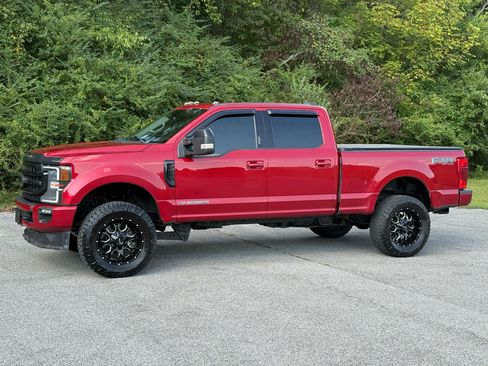 Used 2020 Ford F250 Lariat image 1