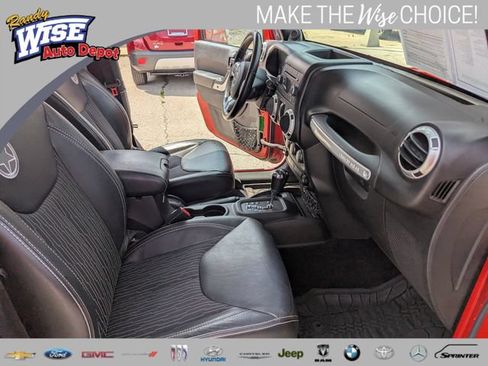 Used 2014 Jeep Wrangler Sport AWD/4WD image 19