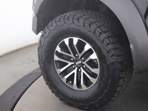 Used 2020 Ford F150 Raptor w/ Equipment Group 802A Luxury image 13