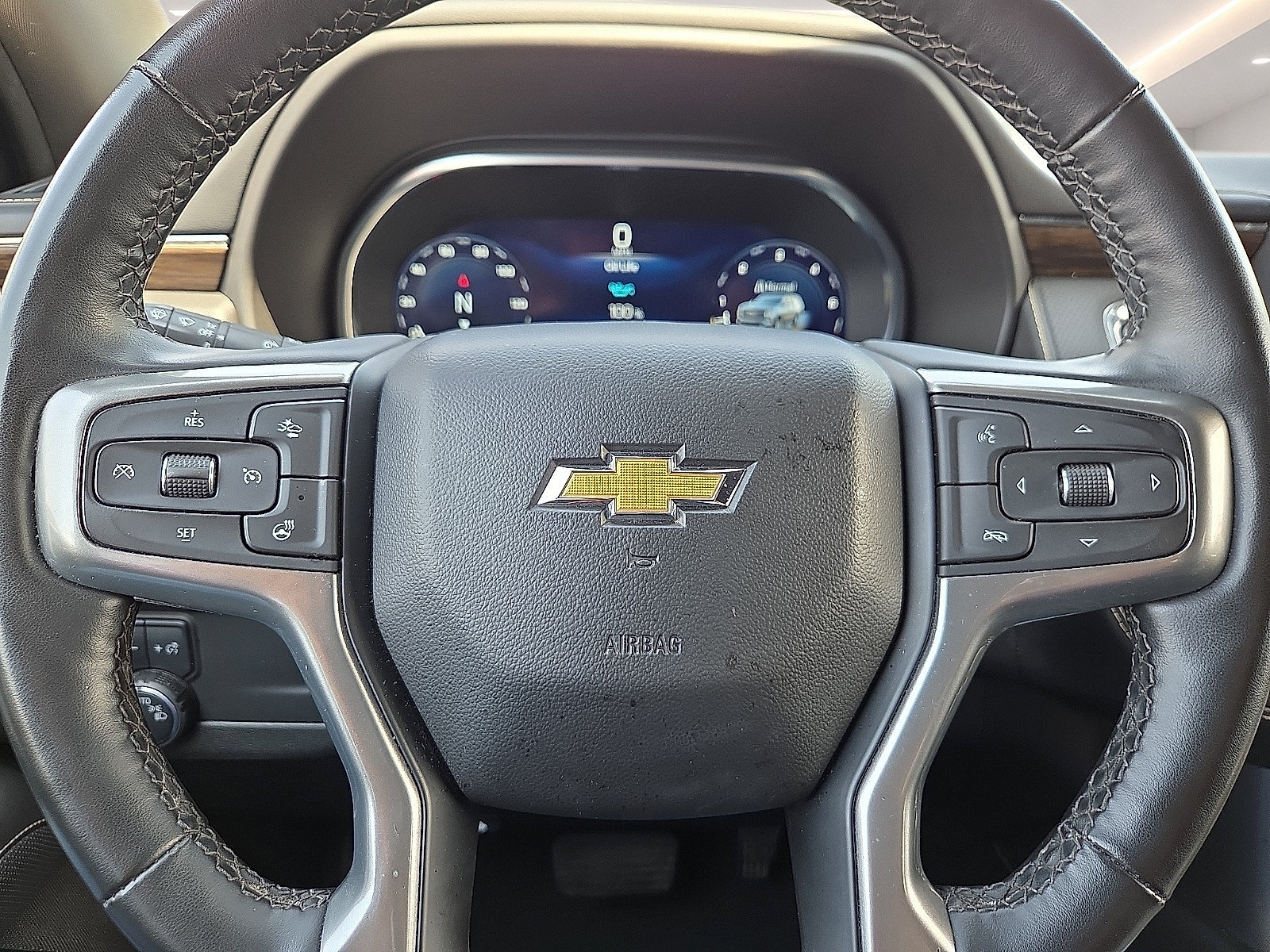 Used 2024 Chevrolet Tahoe Premier RWD image 24