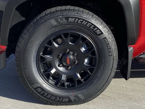 New 2026 Toyota 4Runner TRD Off-Road Premium image 8