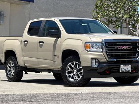 Used 2022 GMC Canyon AT4 w/ Trailering Package AWD/4WD image 2