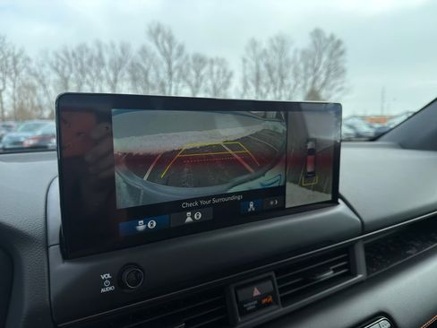 Used 2026 Honda Pilot TrailSport image 31