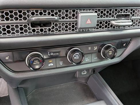 Used 2025 Honda HR-V Sport image 14