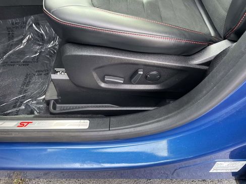 Used 2024 Ford Edge ST-Line image 30