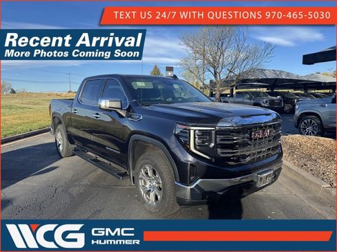 Used 2022 GMC Sierra 1500 SLT image 1