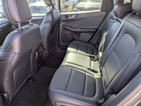 Used 2021 Ford Escape SEL image 13