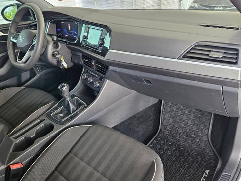 Used 2022 Volkswagen Jetta Sport FWD image 28