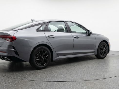 Used 2025 Kia K5 LXS image 9