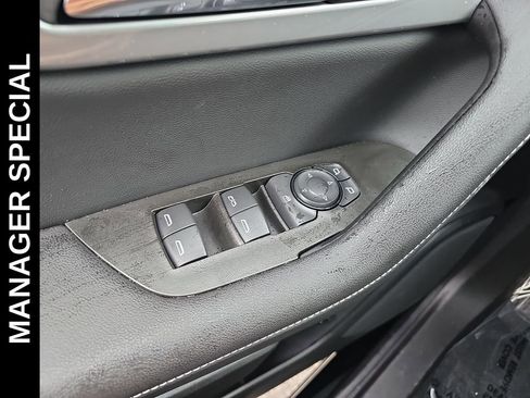 New 2025 Chevrolet Blazer LT w/ Convenience Package image 27