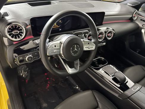 Used 2020 Mercedes-Benz CLA 250 4MATIC image 23