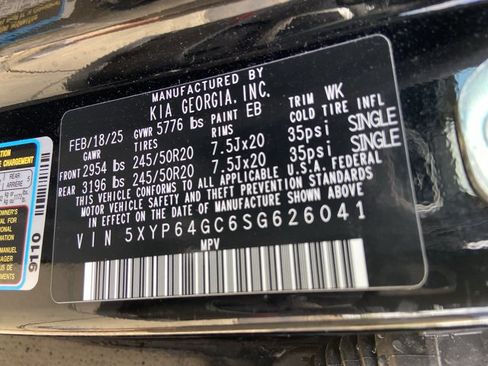 Used 2025 Kia Telluride S FWD image 34