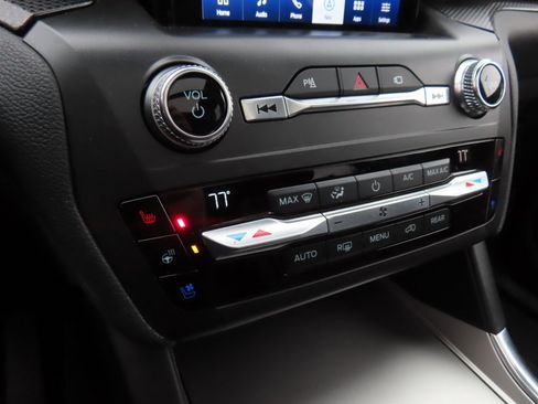 Used 2020 Ford Explorer ST w/ ST Street Pack image 25