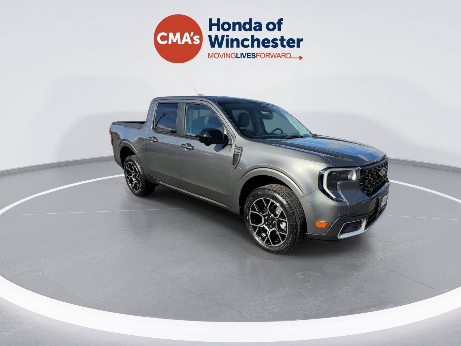 Used 2026 Ford Maverick Lariat AWD/4WD image 2