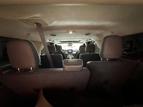 Used 2021 Lincoln Navigator L Black Label w/ Cargo Convenience Package image 24