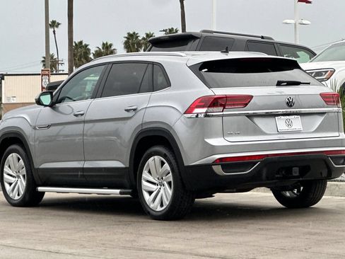 Certified 2023 Volkswagen Atlas Cross Sport SE FWD image 6