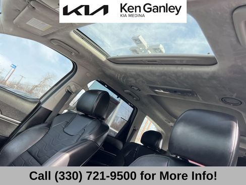 Certified 2022 Kia Telluride SX w/ SX Prestige Package image 44