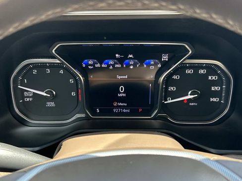 Used 2021 GMC Yukon XL Denali w/ Denali Premium Package AWD/4WD image 46