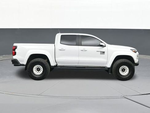 Used 2024 Chevrolet Colorado ZR2 w/ ZR2 Bison Edition image 19