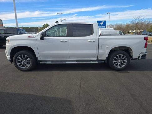 Used 2021 Chevrolet Silverado 1500 RST w/ Z71 Off-Road Package image 2