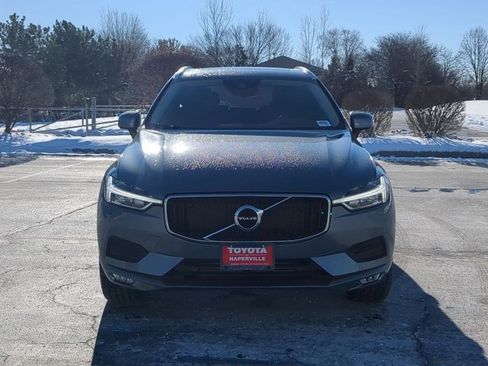 Used 2021 Volvo XC60 T5 Momentum w/ Protection Package image 4