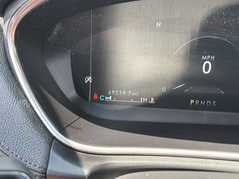 Used 2019 Lincoln Nautilus Reserve AWD/4WD image 21