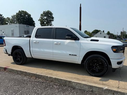 Used 2022 RAM 1500 Big Horn AWD/4WD image 12