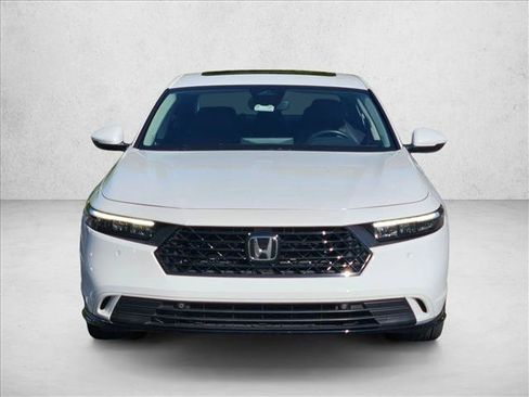 Used 2023 Honda Accord EX-L image 2