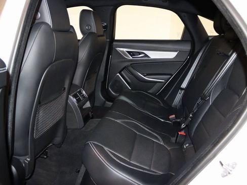 Used 2021 Jaguar XF R-Dynamic SE image 54