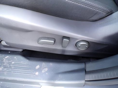 Certified 2025 Subaru Outback Premium image 17