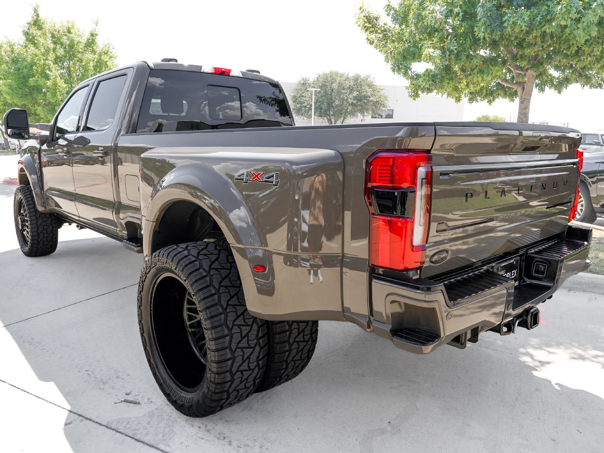 Used 2026 Ford F450 Platinum w/ Platinum Plus Package AWD/4WD image 6