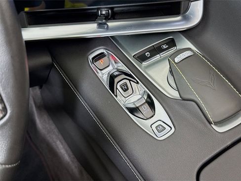 Used 2022 Chevrolet Corvette Stingray Preferred Cpe w/ Z51 Performance Package image 16