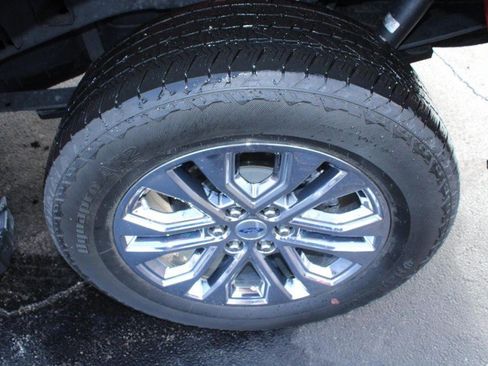 Used 2024 Ford F150 Lariat w/ Equipment Group 502A High image 8