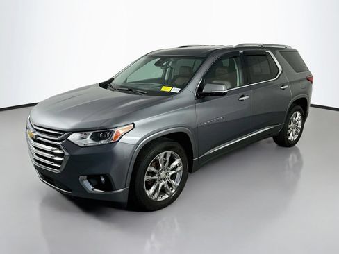 Used 2019 Chevrolet Traverse High Country AWD/4WD image 3