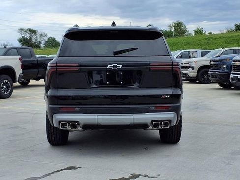 New 2026 Chevrolet Traverse Z71 w/ Enhanced Driving Package AWD/4WD image 4