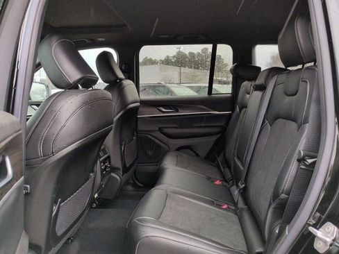 New 2026 Jeep Grand Cherokee Altitude RWD image 12