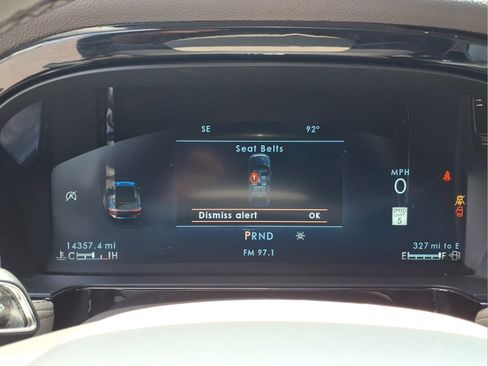 Certified 2023 Lincoln Corsair AWD image 7