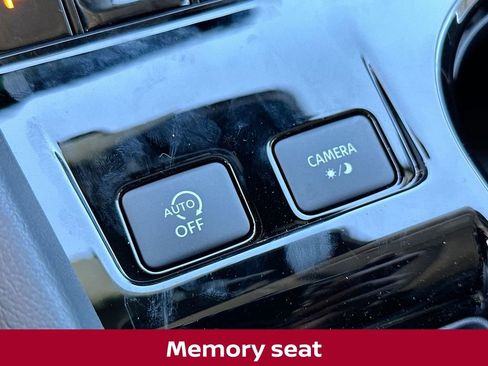 New 2025 Nissan Murano SL image 17