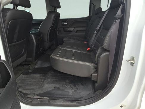 Used 2015 GMC Sierra 2500 Denali w/ Duramax Plus Package image 9