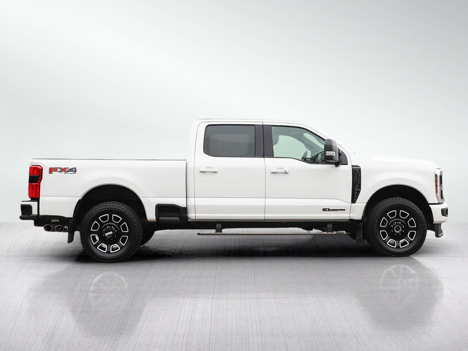 Used 2026 Ford F350 Platinum AWD/4WD image 6