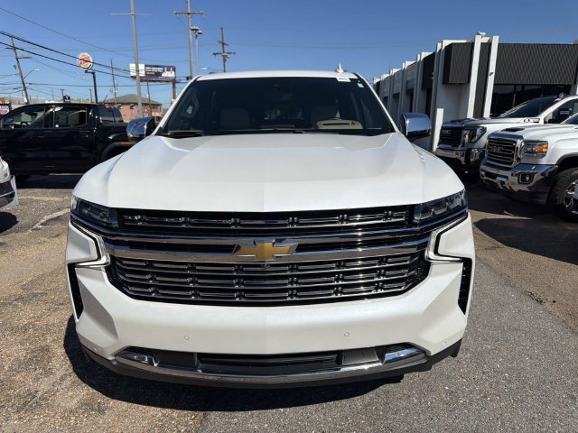 Used 2024 Chevrolet Tahoe Premier RWD image 2