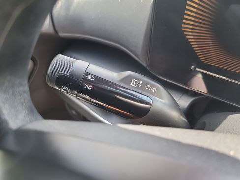 Used 2025 Kia K4 FWD image 29