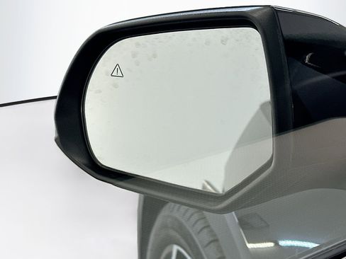 Used 2023 Hyundai Ioniq 5 SE image 16