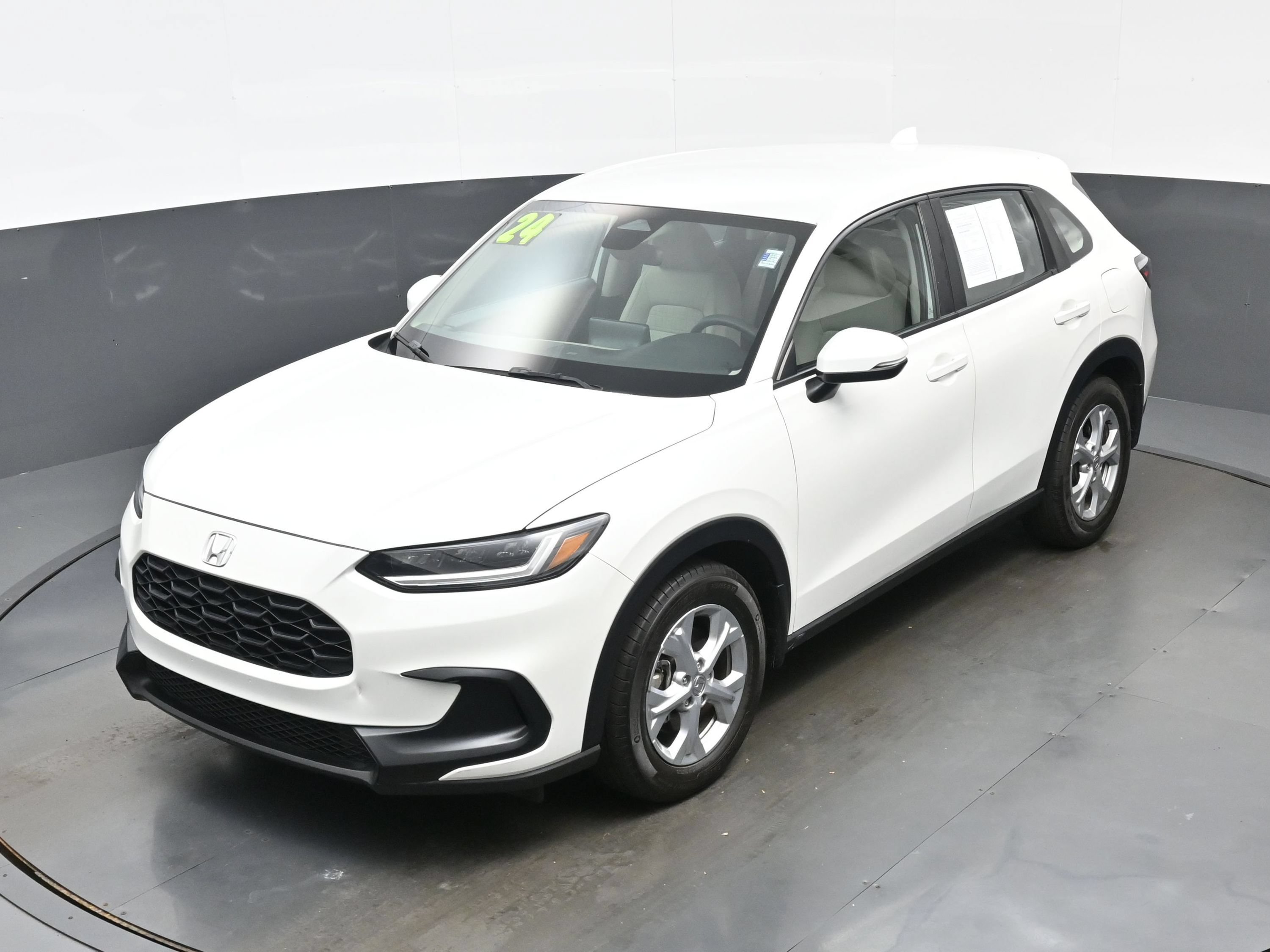 Used 2024 Honda HR-V LX image 33