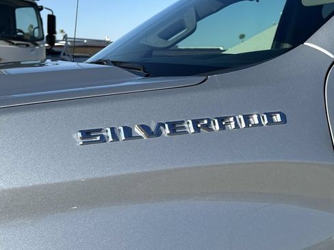 Certified 2022 Chevrolet Silverado 1500 LT RWD image 29